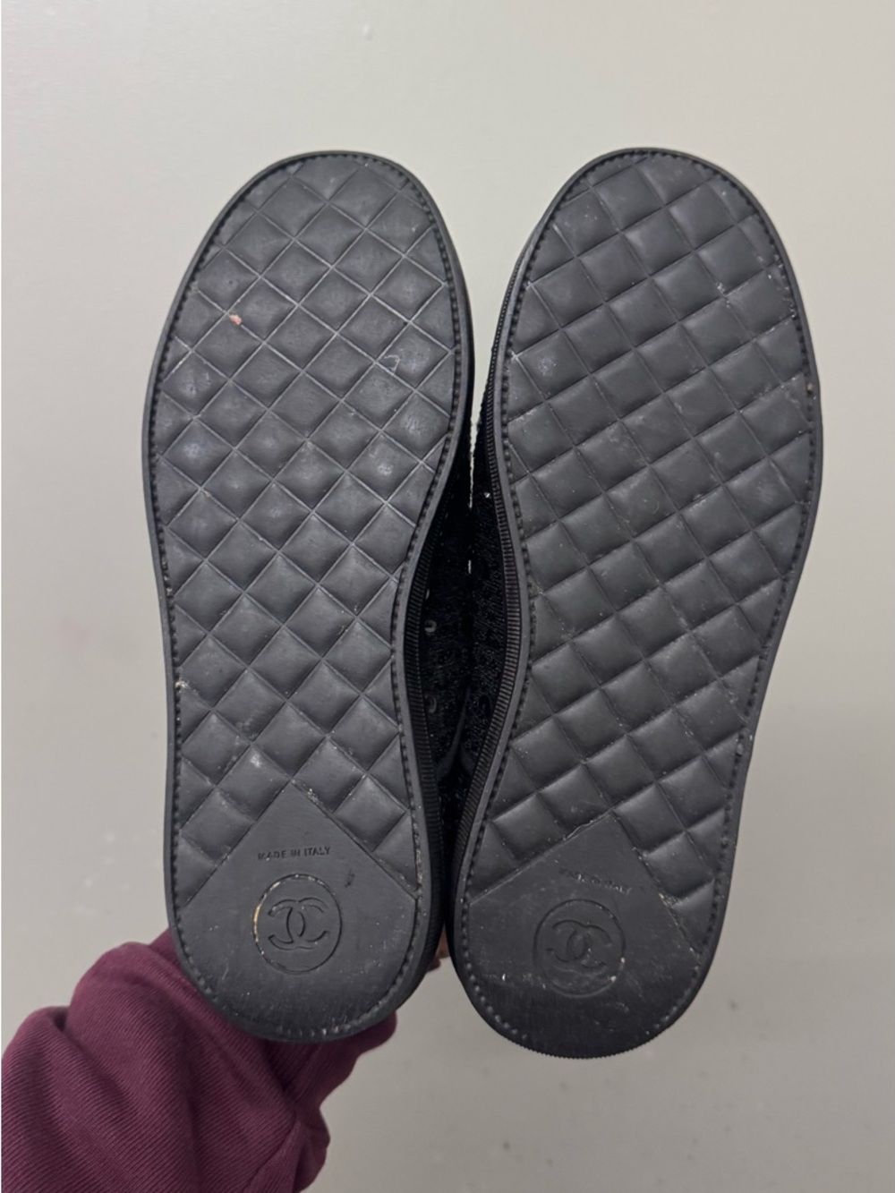 Chanel Black Tweed Sequins Lace Up Pearl Sneaker Shoes Size 37 /US 7 Auth. - Picture 6 of 10